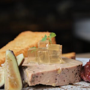 foie gras avec une gelée au vin blanc